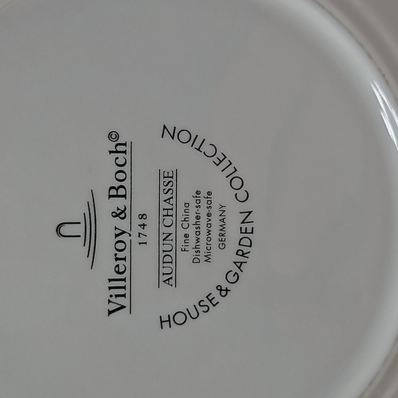 TWO Villeroy and Boch Audun Chasse 8 1/2 in. Salad Plates - Picture 4 of 4